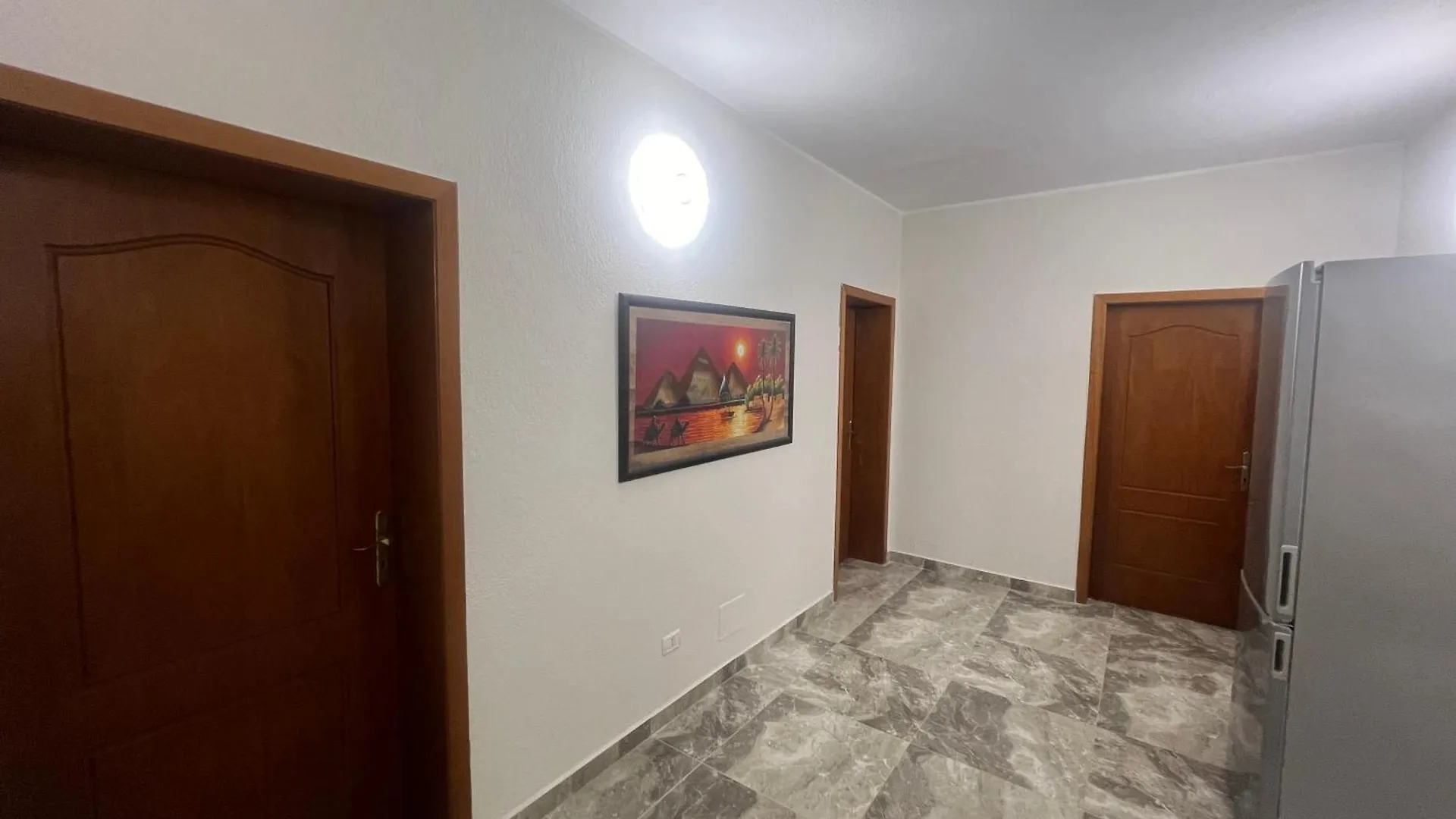 L4 Durres Cozy Apartment 0*,